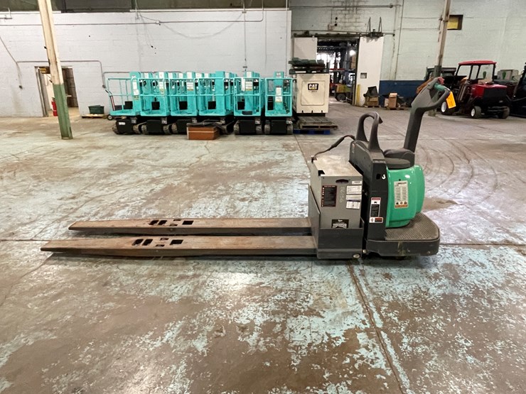 #230-•-2019-mitsubishi-electric-ride-on-pallet-jack-image-3