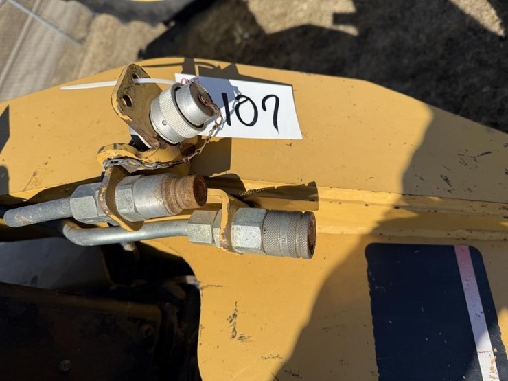 caterpillar-287b-image-10