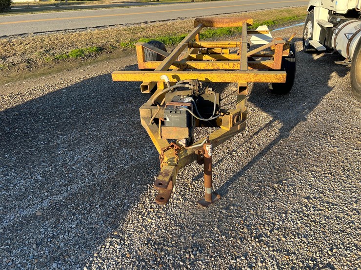 adams-tilt-trailer-image-2