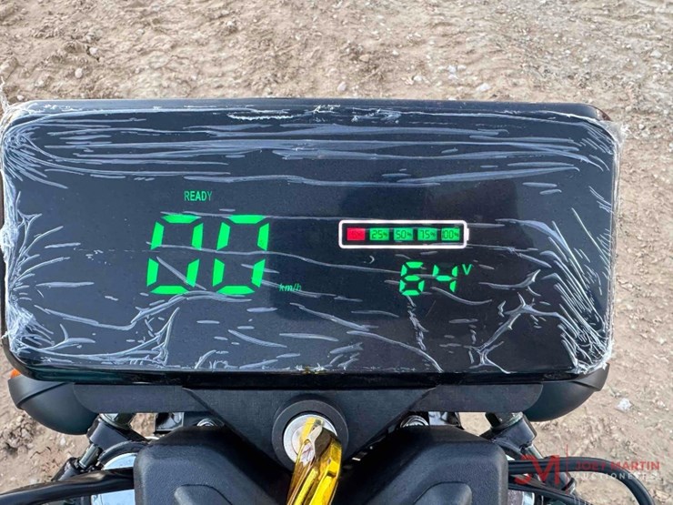 new-3-wheeled-electric-golf-cart-image-14