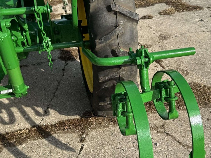 john-deere-h-image-32