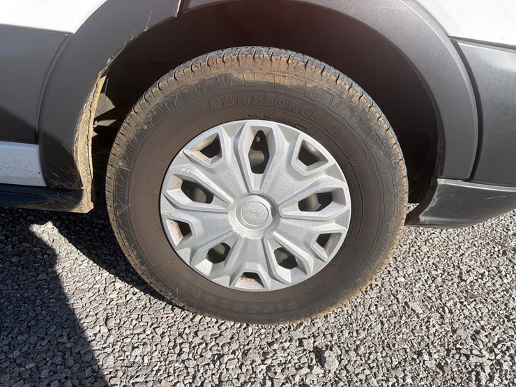 2017-ford-transit-image-10