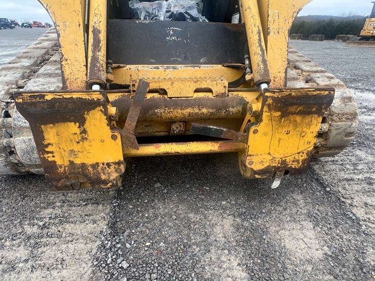 deere-ct322-image-23