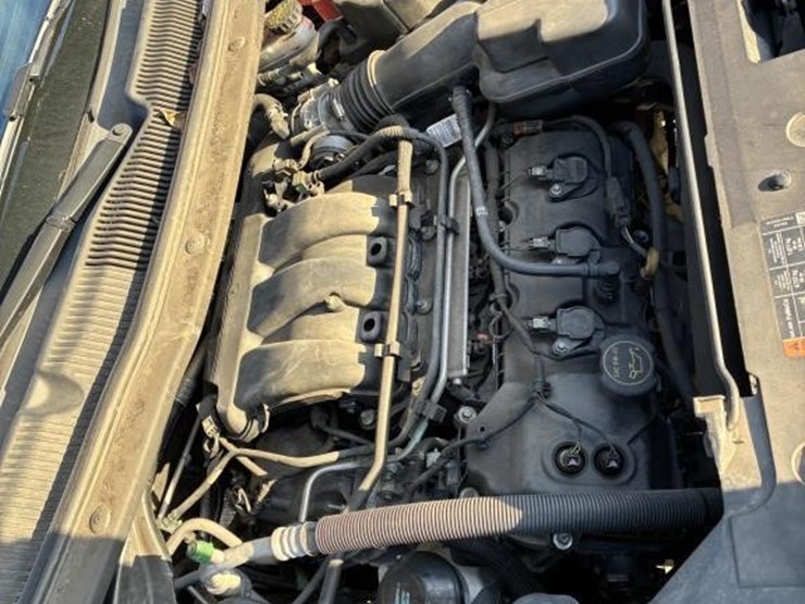 2018-ford-explorer-image-7