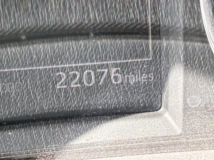 2016-toyota-rav4-image-18