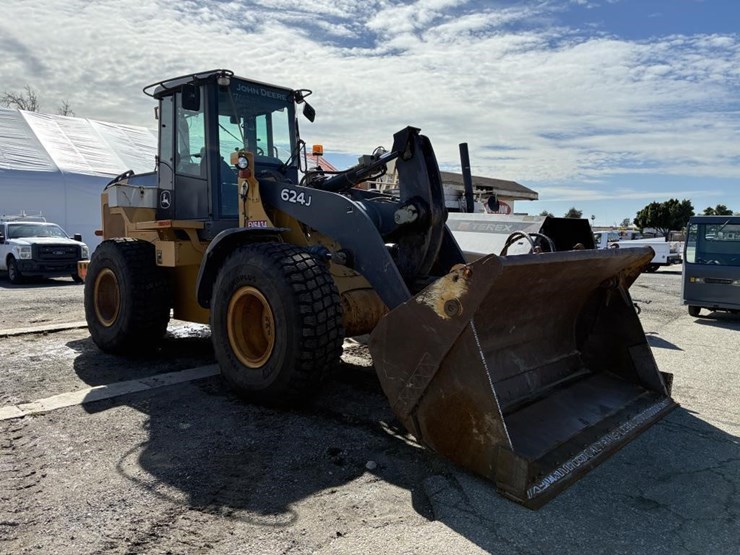 deere-624j-image-2