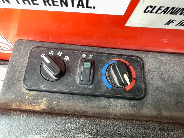 #132-•-2017-skyjack-sj643-telehandler-image-51