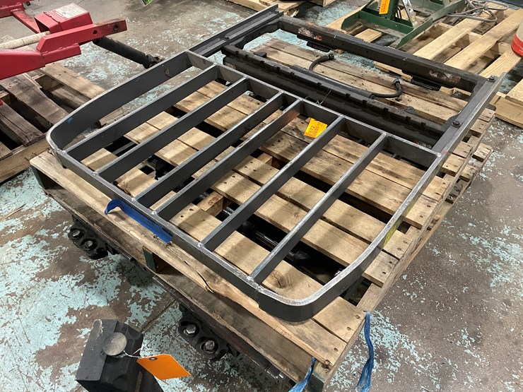 #7672-•-(2)-hydraulic-forklift-side-shift-carriages-image-3