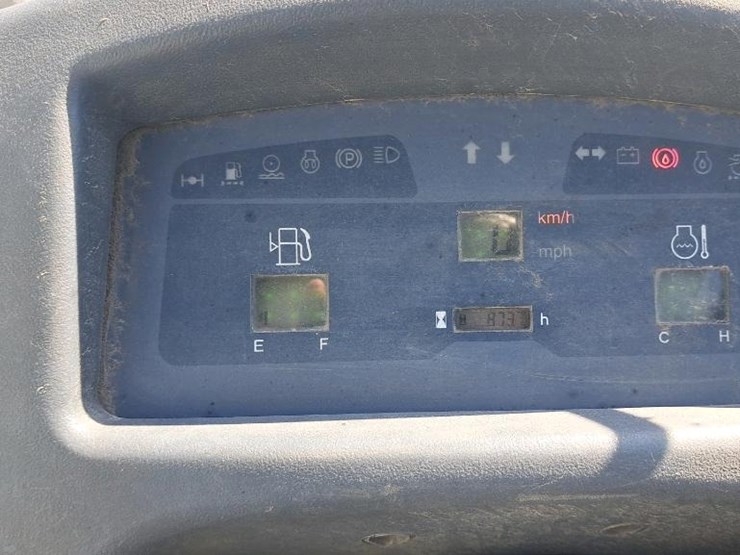 2011-komatsu-wa80-image-13