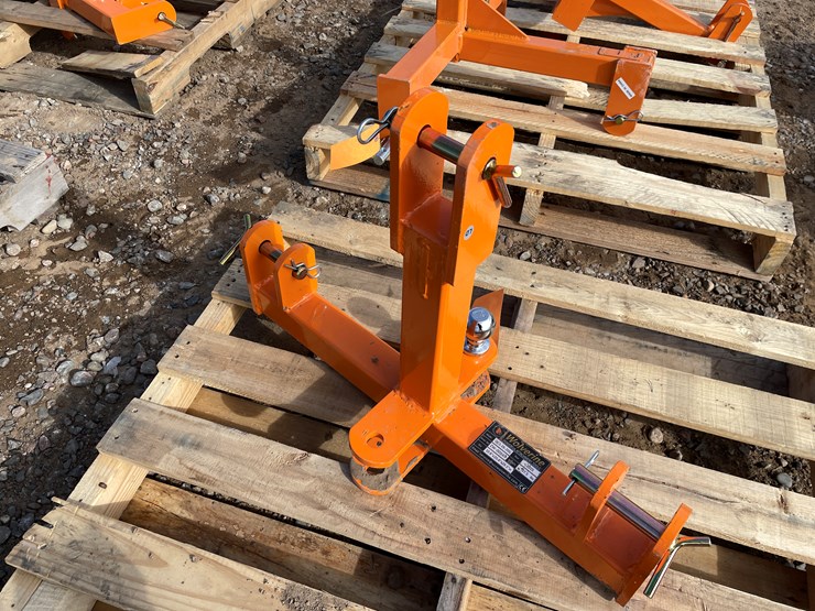 2026-caterpillar-10-image-3