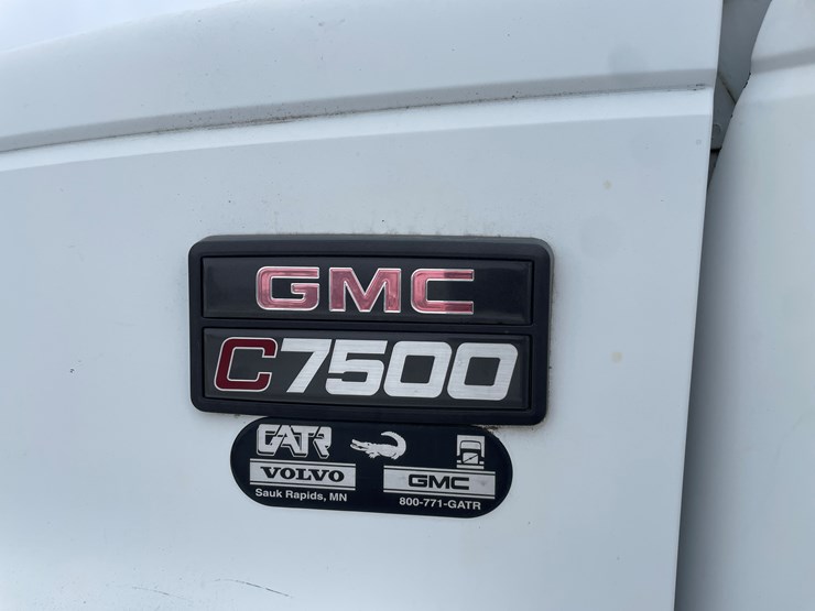 2001-caterpillar-3126-image-32