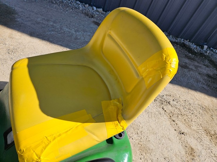 john-deere-l111-image-16