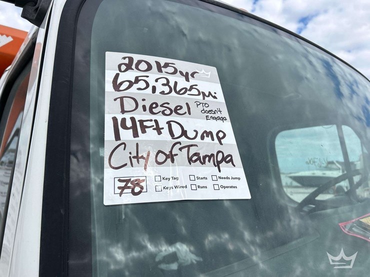 2015-freightliner-m2-106-image-59