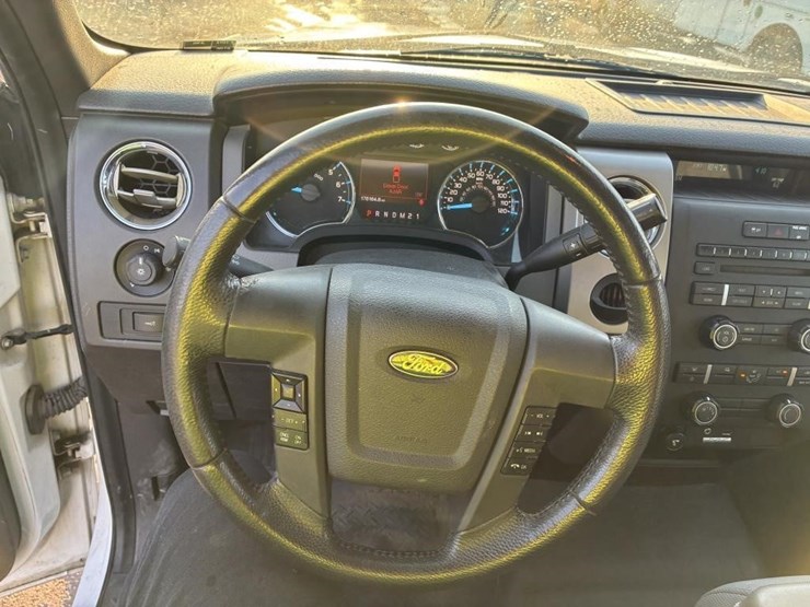 2011-ford-f150-image-13