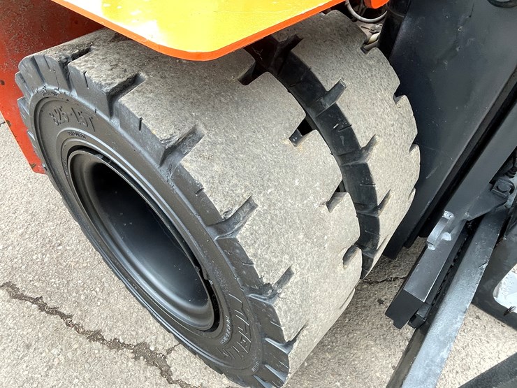 toyota-7fdu70-image-30