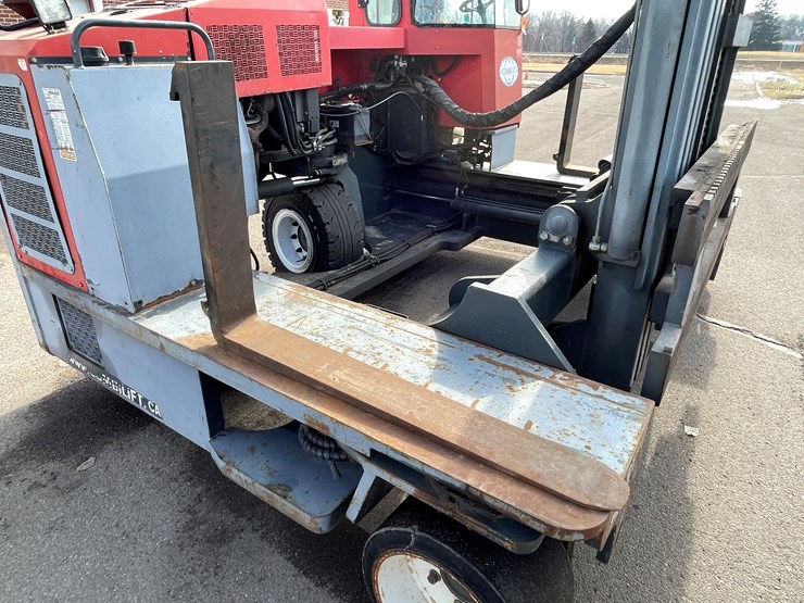 #121-•-combilift-19,000-lbs.-forklift-image-29