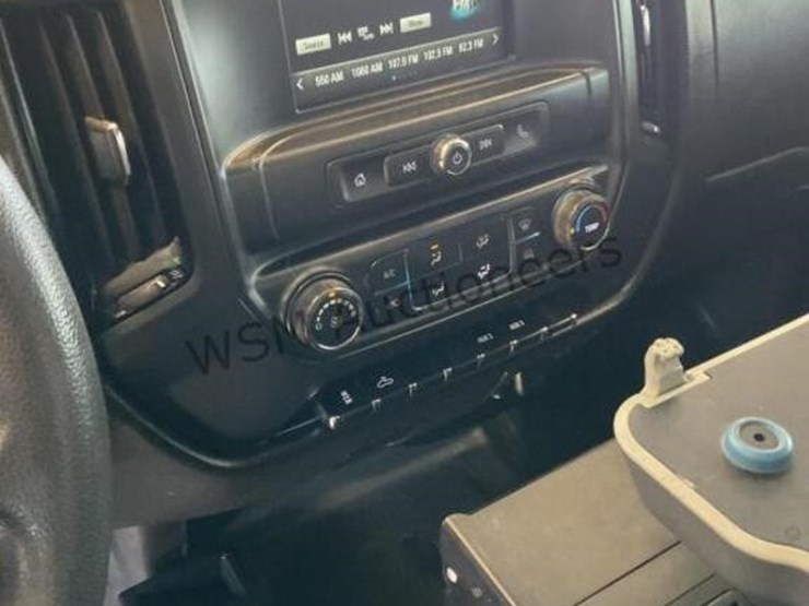 2019-chevrolet-silverado-2500hd-image-19