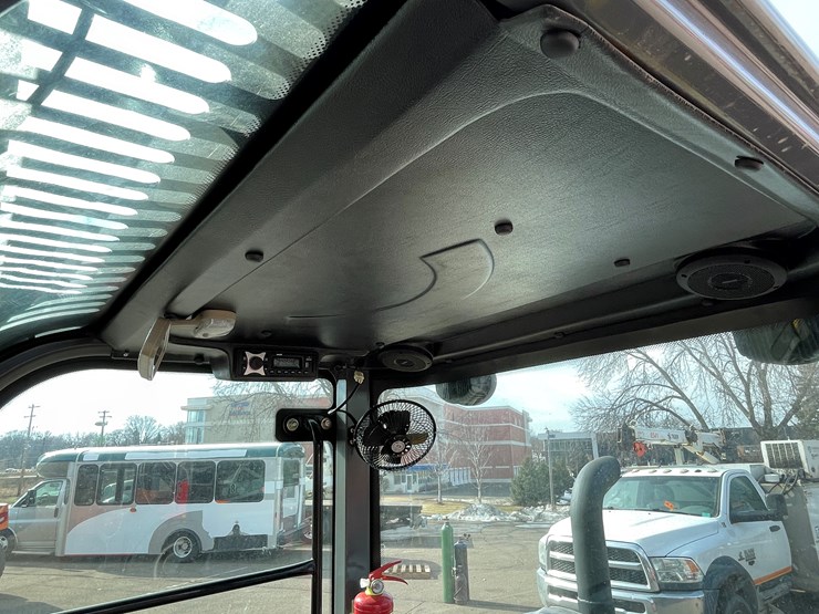 #114-•-new-magnum-3300p-telescoping-wheel-loader-image-55