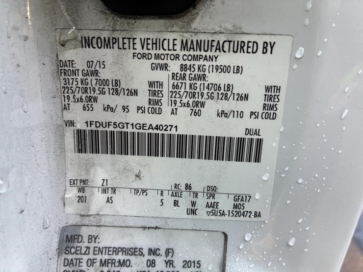 2016-ford-f550-image-16