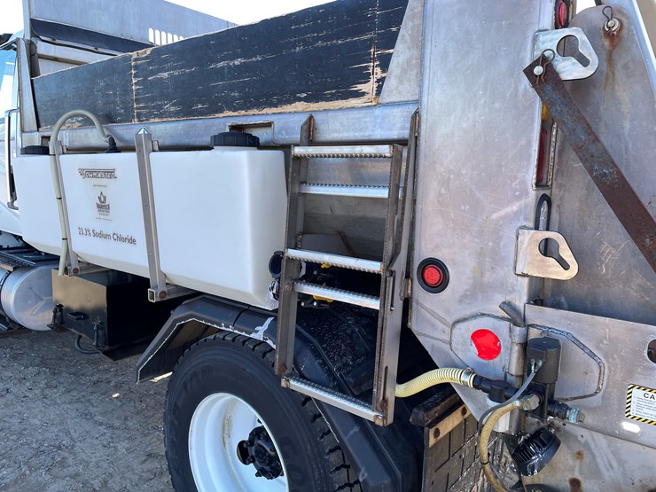 #1016-•-2007-international-plow-truck-(has-mn-title)-image-34