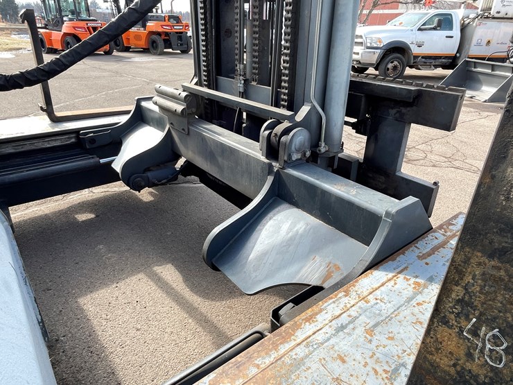 #121-•-combilift-19,000-lbs.-forklift-image-33