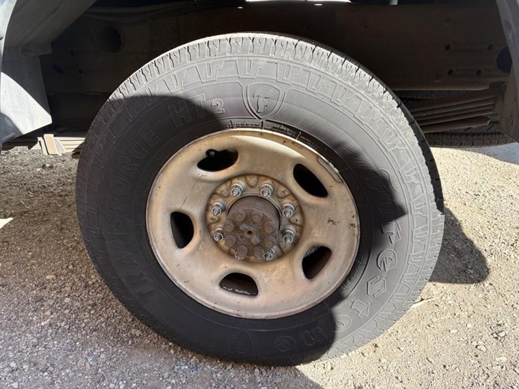 2006-chevrolet-2500-image-5