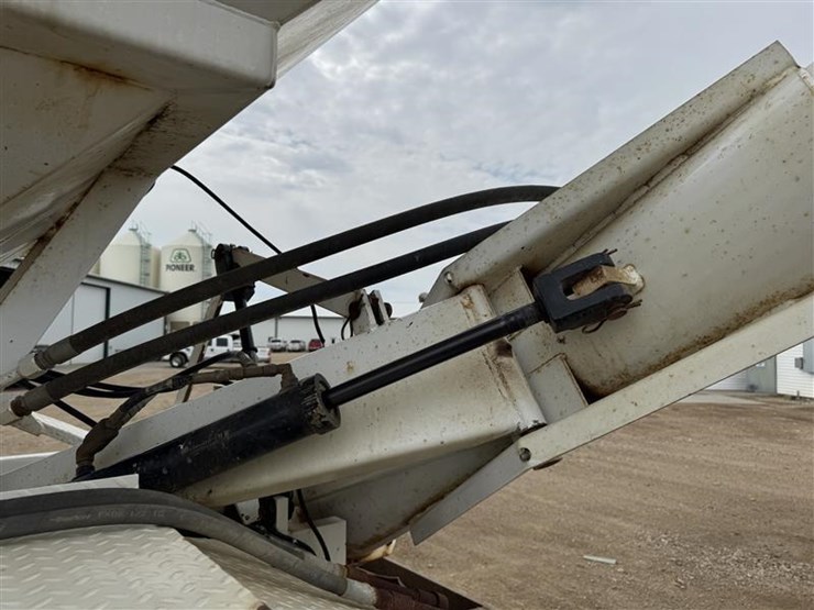 1985-ford-ltl9000-image-30