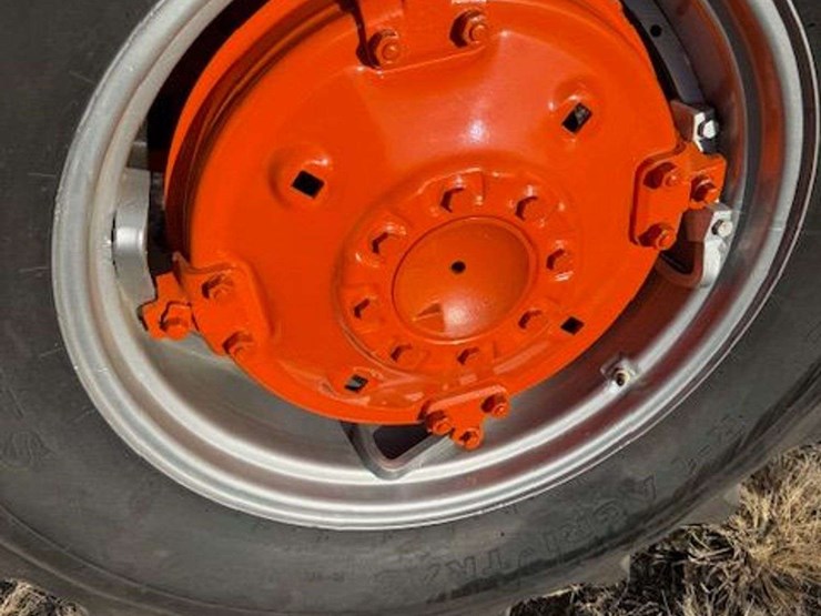 1958-allis-chalmers-d17-image-10