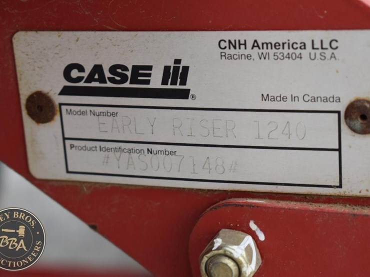 2010-case-ih-1240-image-40