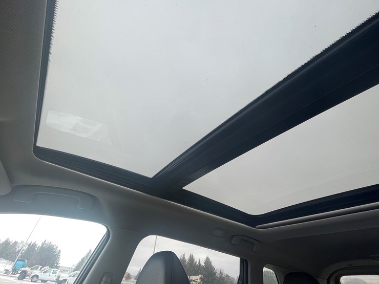 2015-nissan-rogue-sl-image-40