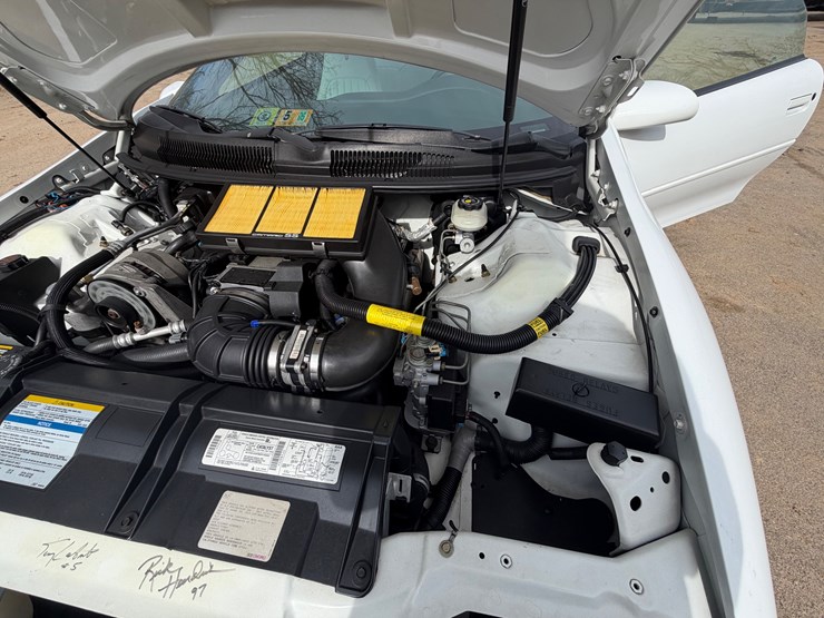 #30932-•-1997-chevrolet-camaro-ss-30th-anniversary-coupe-image-33