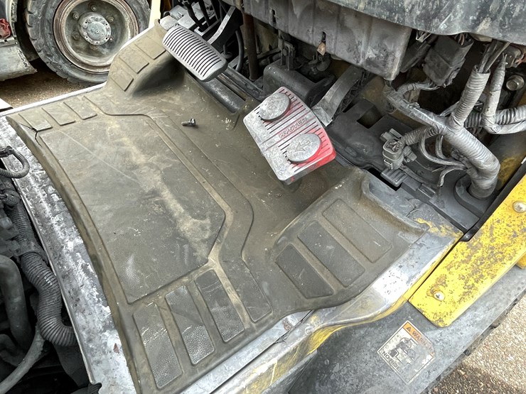 #4215-•-2008-hyster-fortis-60-lp-forklift-image-35