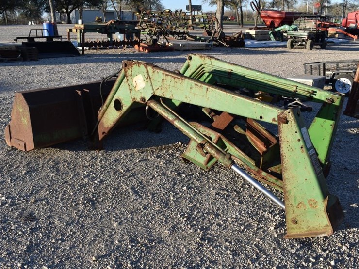 john-deere-148-image-3