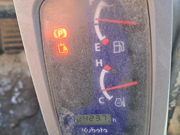 2015-kubota-svl75-2-image-14