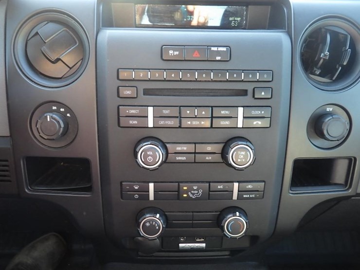 2013-ford-f150-image-27