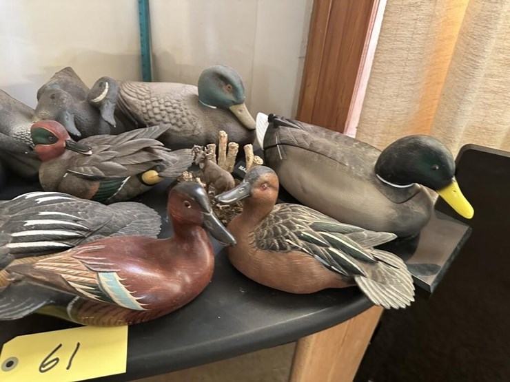 vintage-wooden-ducks-&-displays-image-6