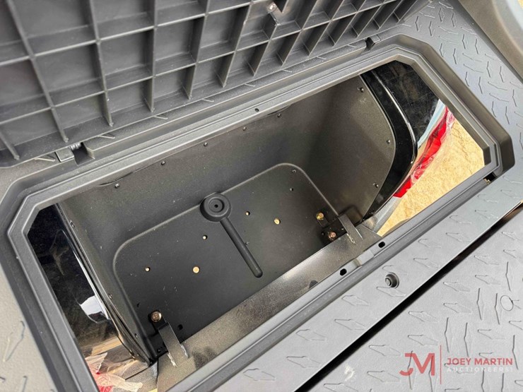 new-electric-sdlgc100-golf-cart-image-12