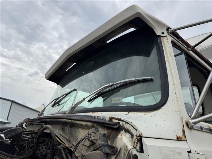 1985-ford-ltl9000-image-28