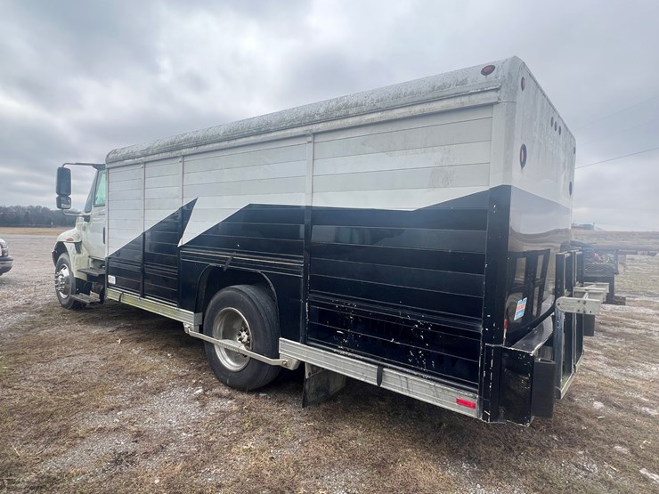 international-durastar-4300-image-4