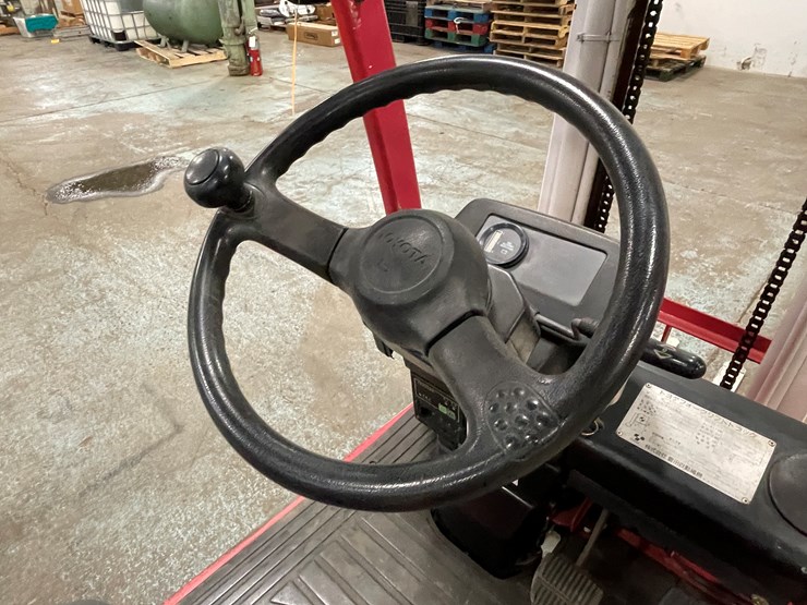 #185-•-toyota-7-runner-electric-forklift-image-17