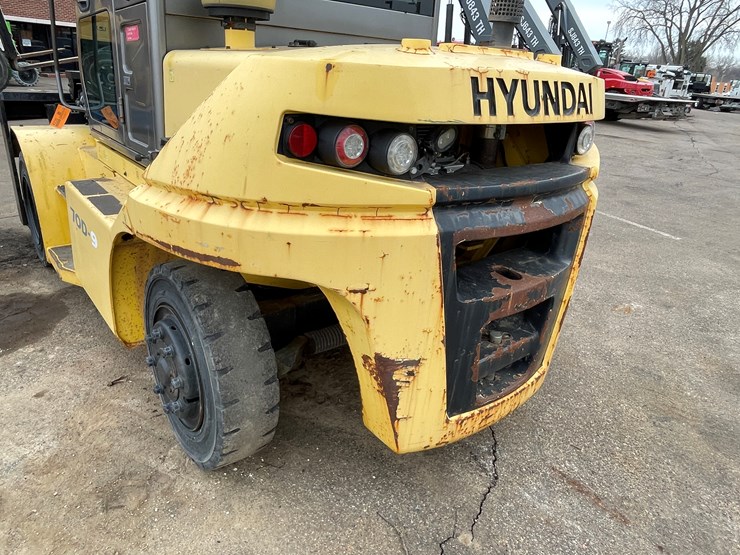 2016-hyundai-70d-9-image-21