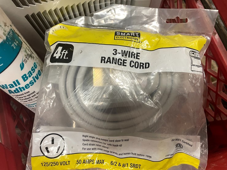 #7657-•-assorted-shop-items-and-supplies-image-11