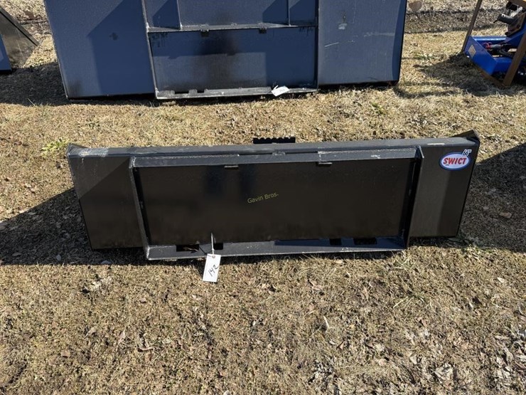 new-swict-66"-universal-attach-bucket-image-2