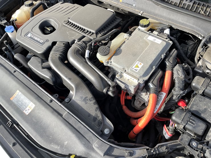 #1522-•-2014-ford-fusion-(has-mn-title)-image-13