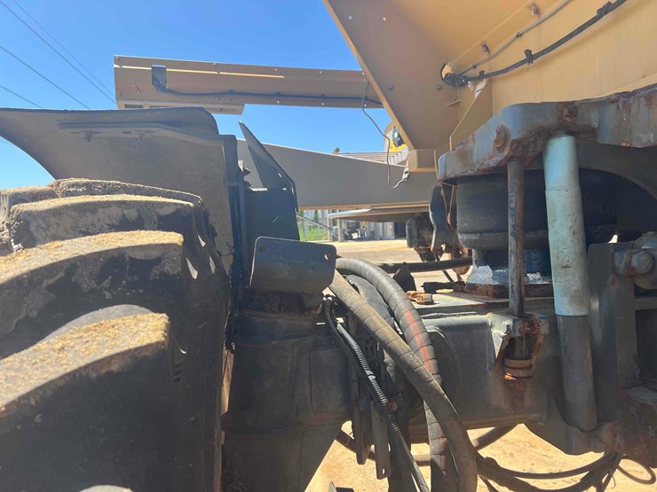 2018-ag-chem-rg1100c-image-90