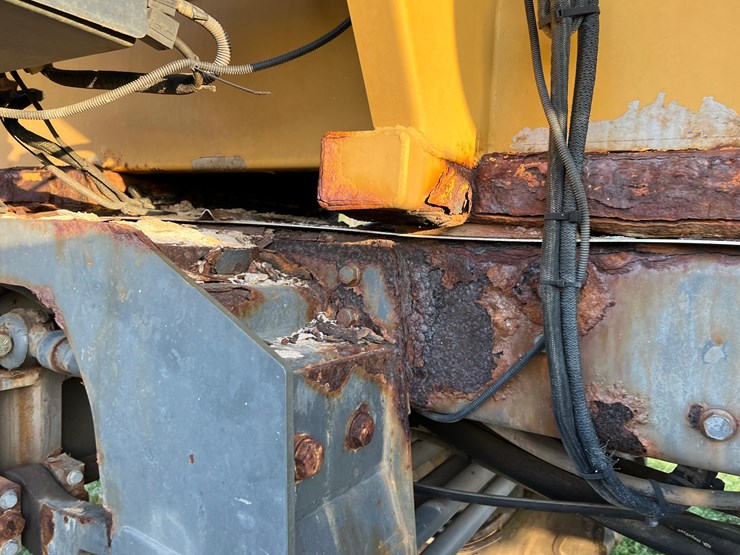 2012-ag-chem-rg1100-image-27