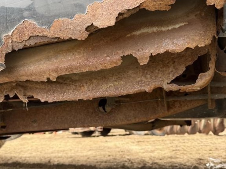 2000-chevrolet-1500-image-8