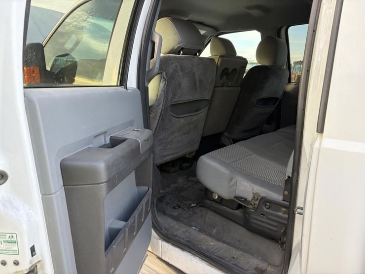 2012-ford-f250-image-14