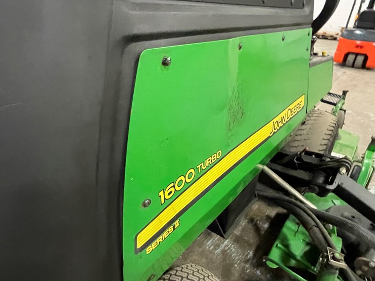 john-deere-1600-turbo-image-20