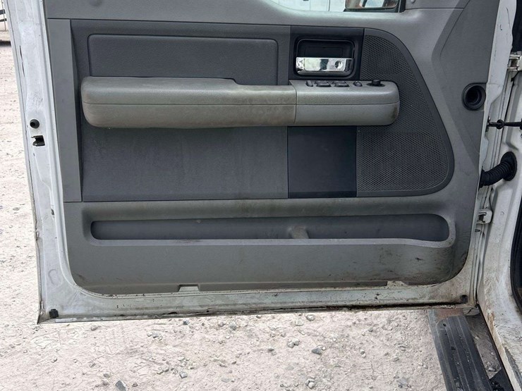 2005-ford-f1-image-10